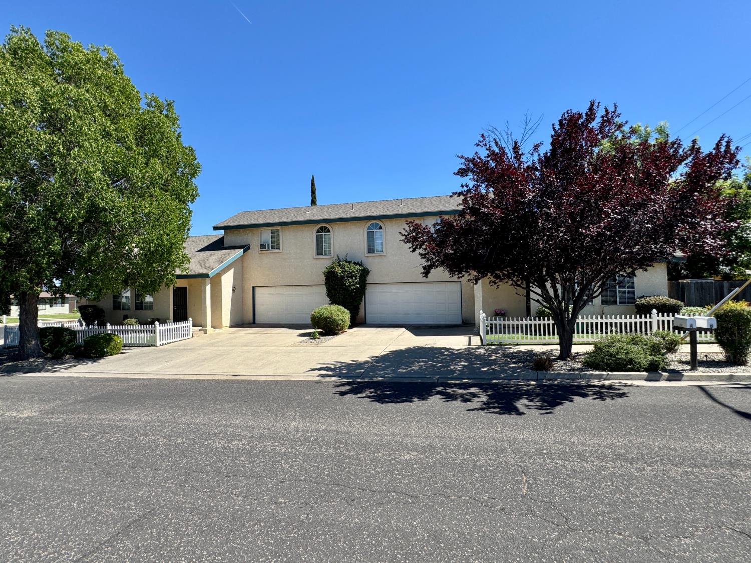 Duplex in Clovis - photo 2