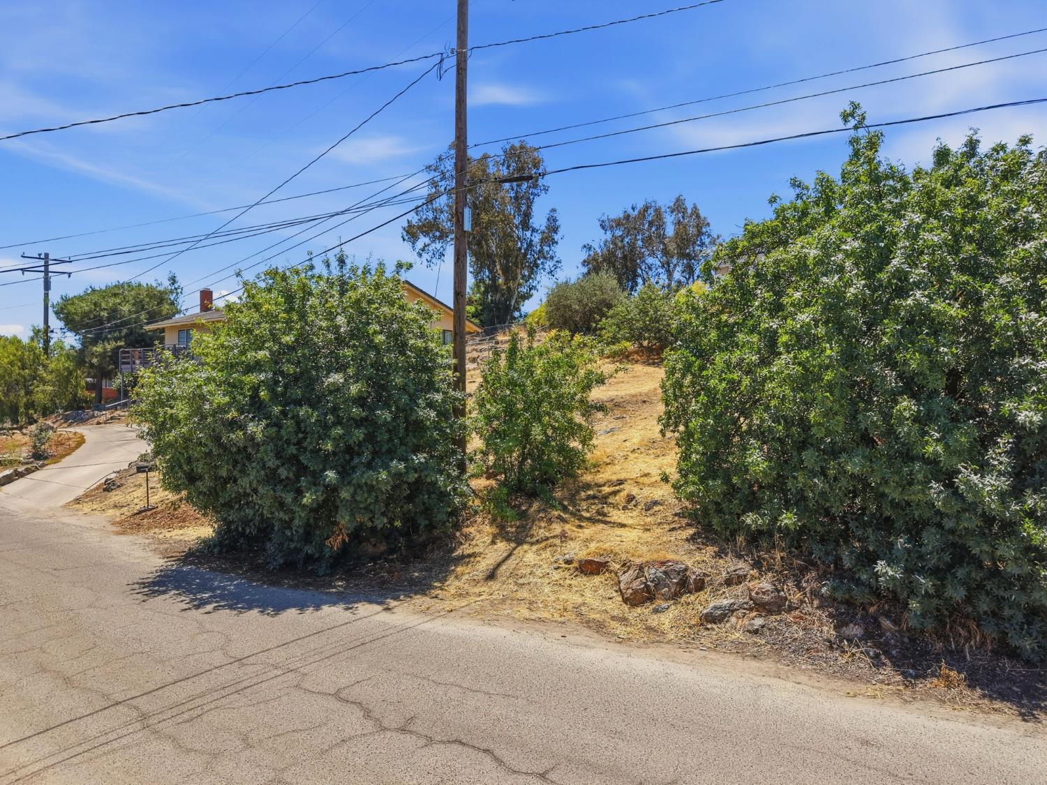 Vacant Lot in Porterville - photo 2