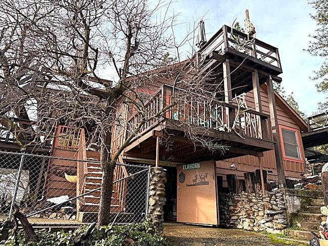Single Family in North Fork