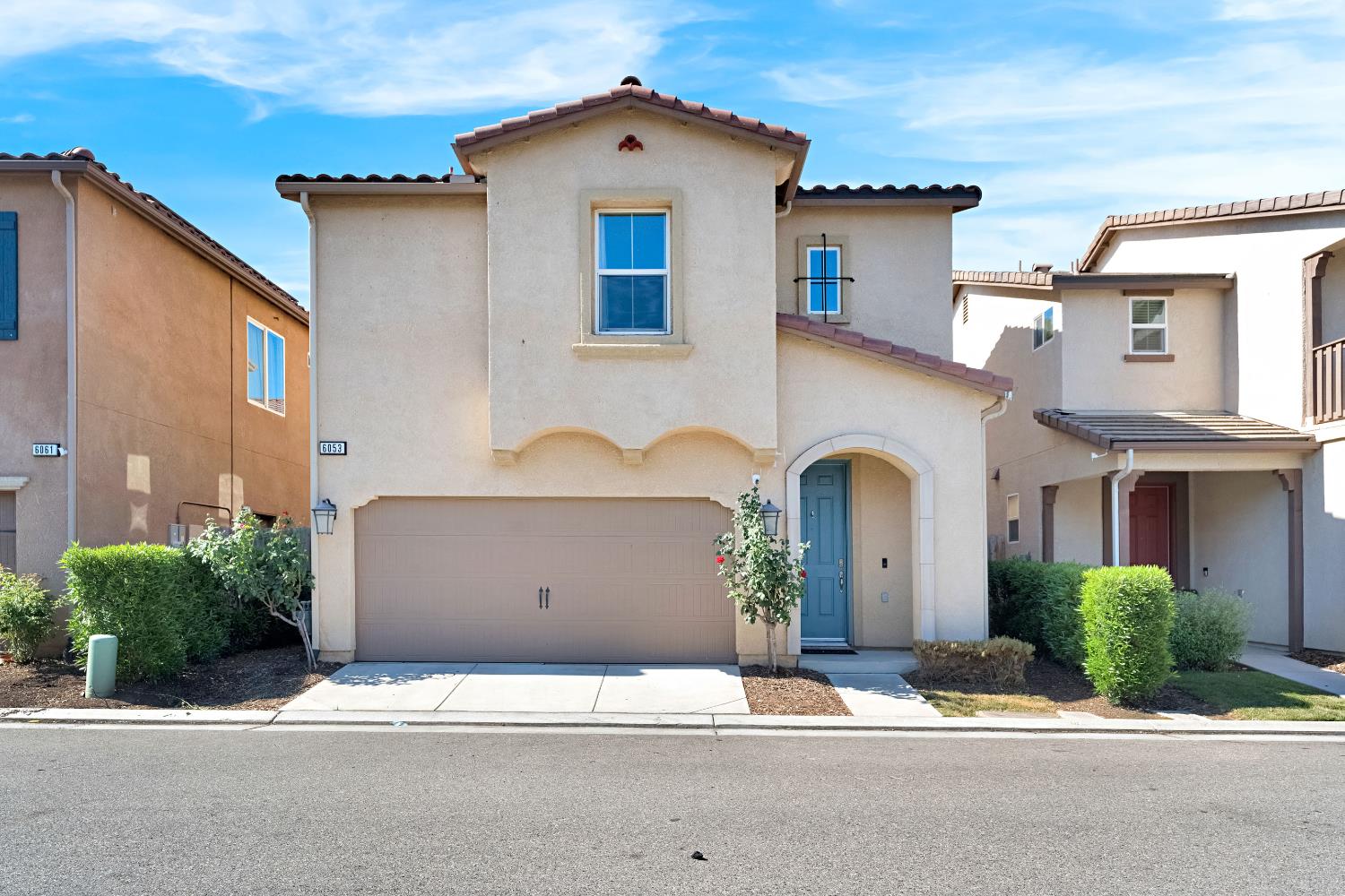 Single Family in Fresno - photo 2
