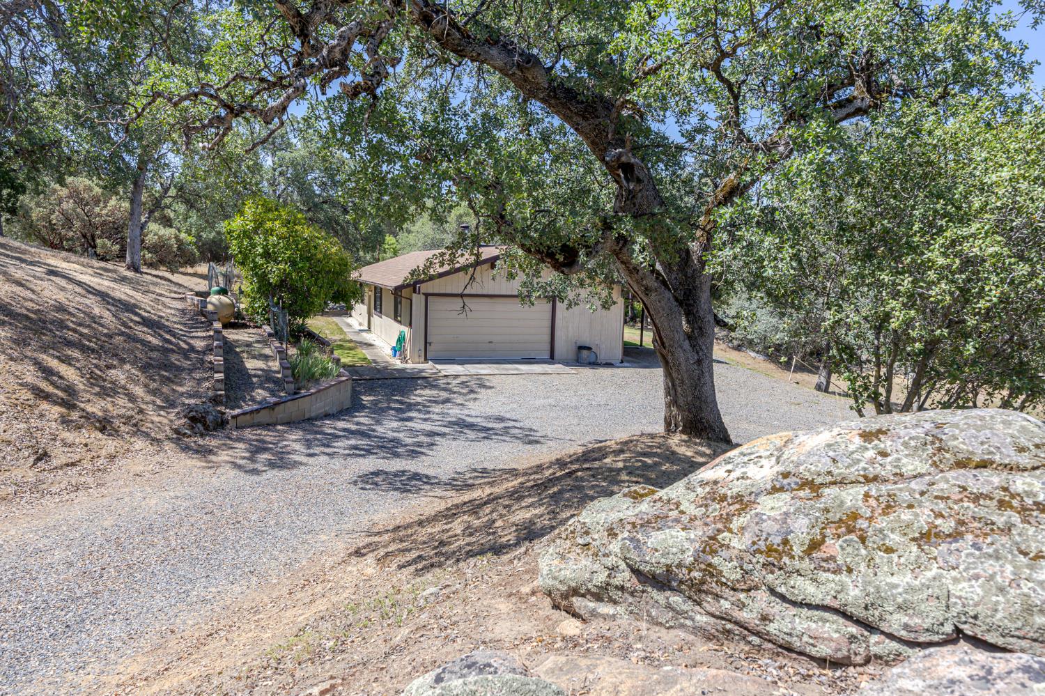 Single Family in Coarsegold
