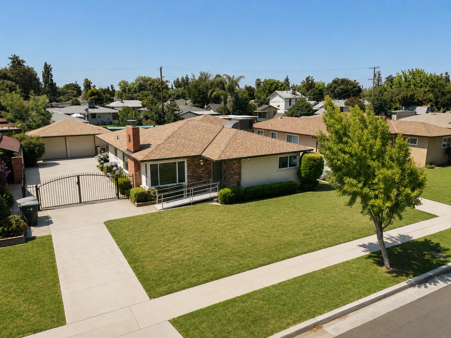 Single Family in Fresno