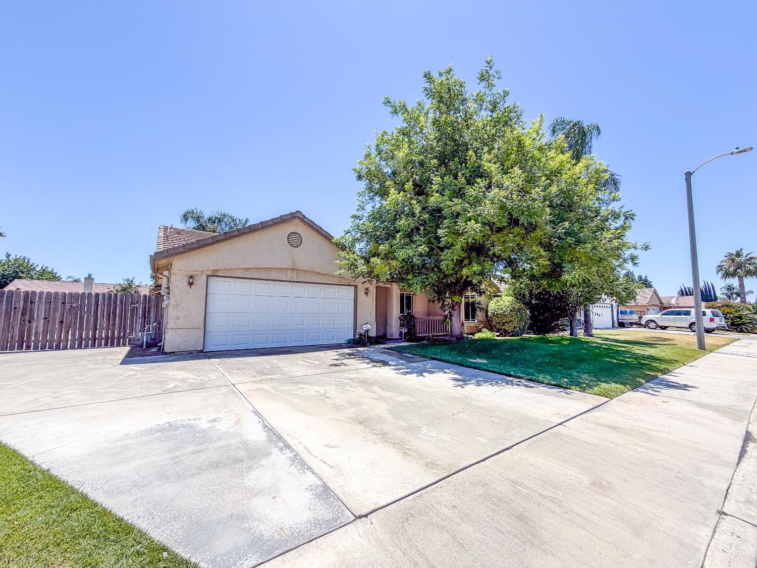 Featured listings