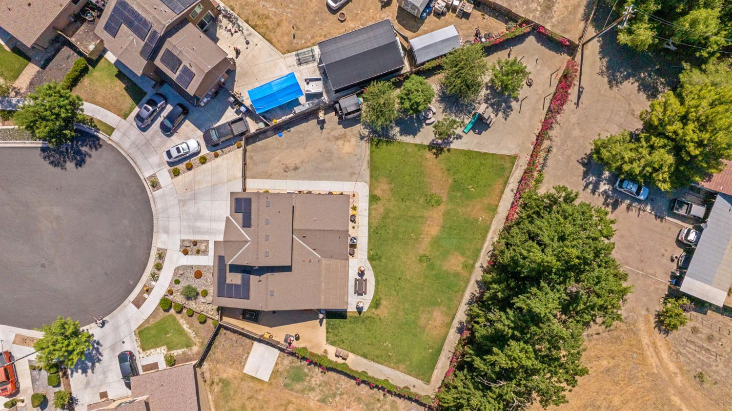 Single Family in Lemoore - photo 2
