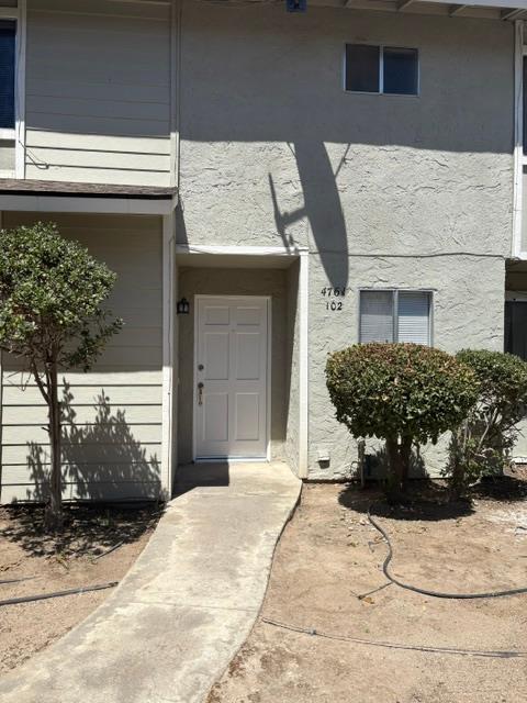 Condo in Fresno - photo 2