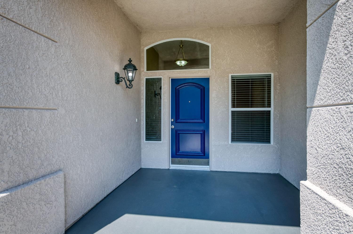 Single Family in Fresno - photo 2