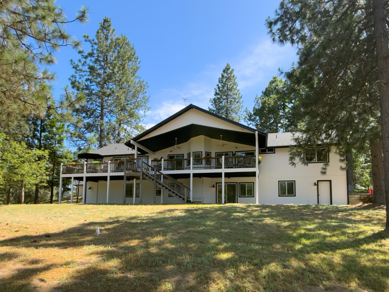 Featured listings