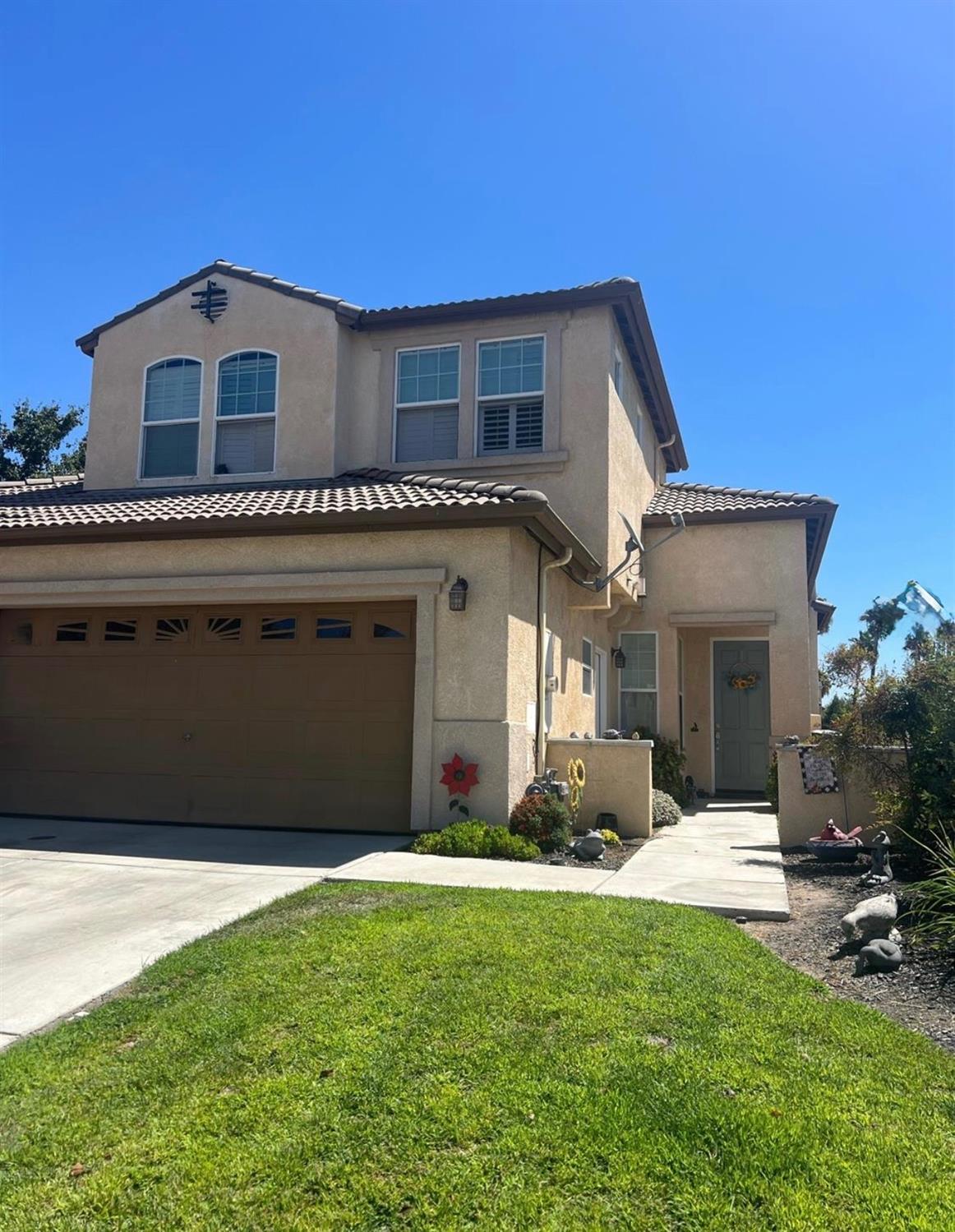 Featured listings