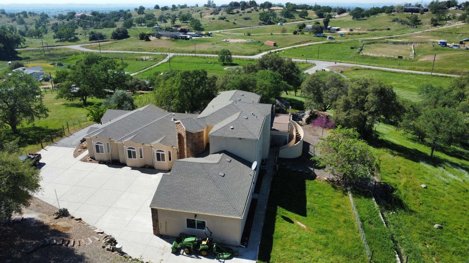 Featured listings