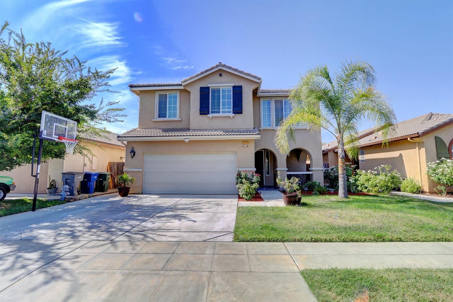 Featured listings
