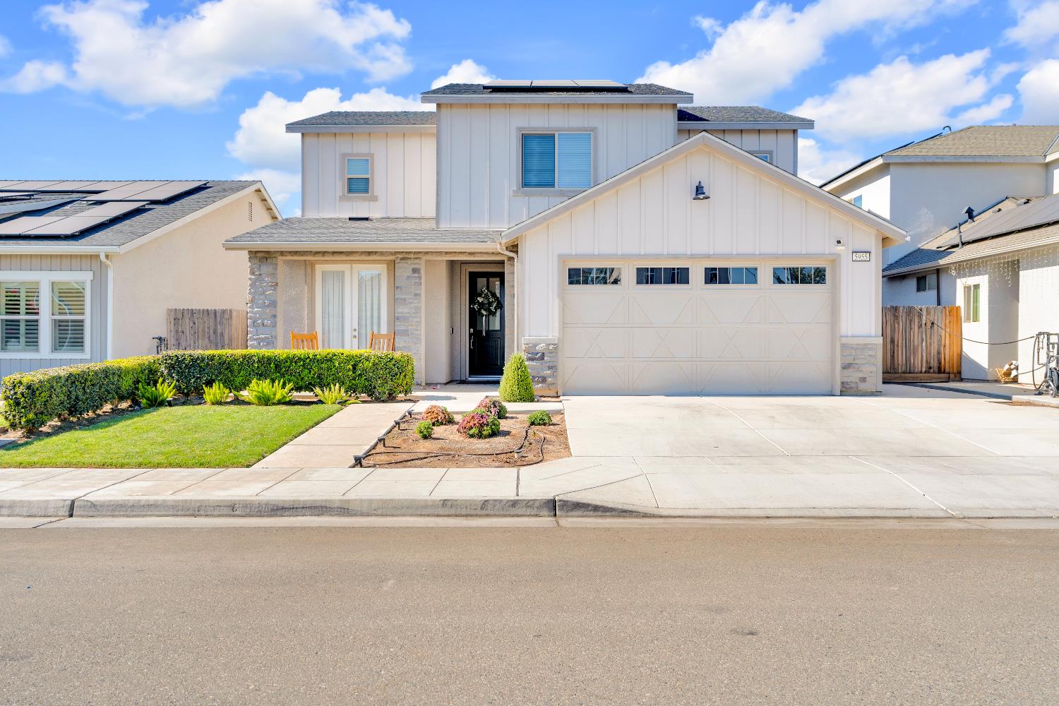 Featured listings
