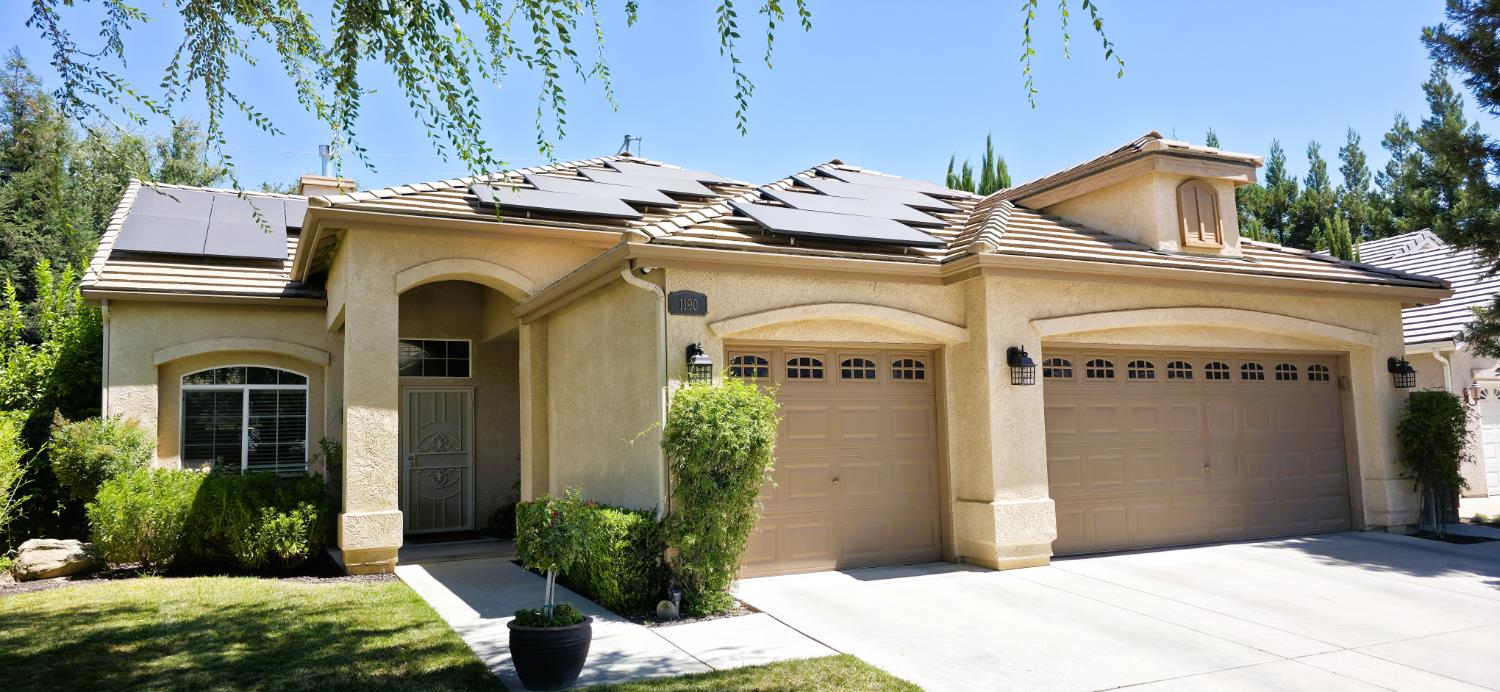 Featured listings