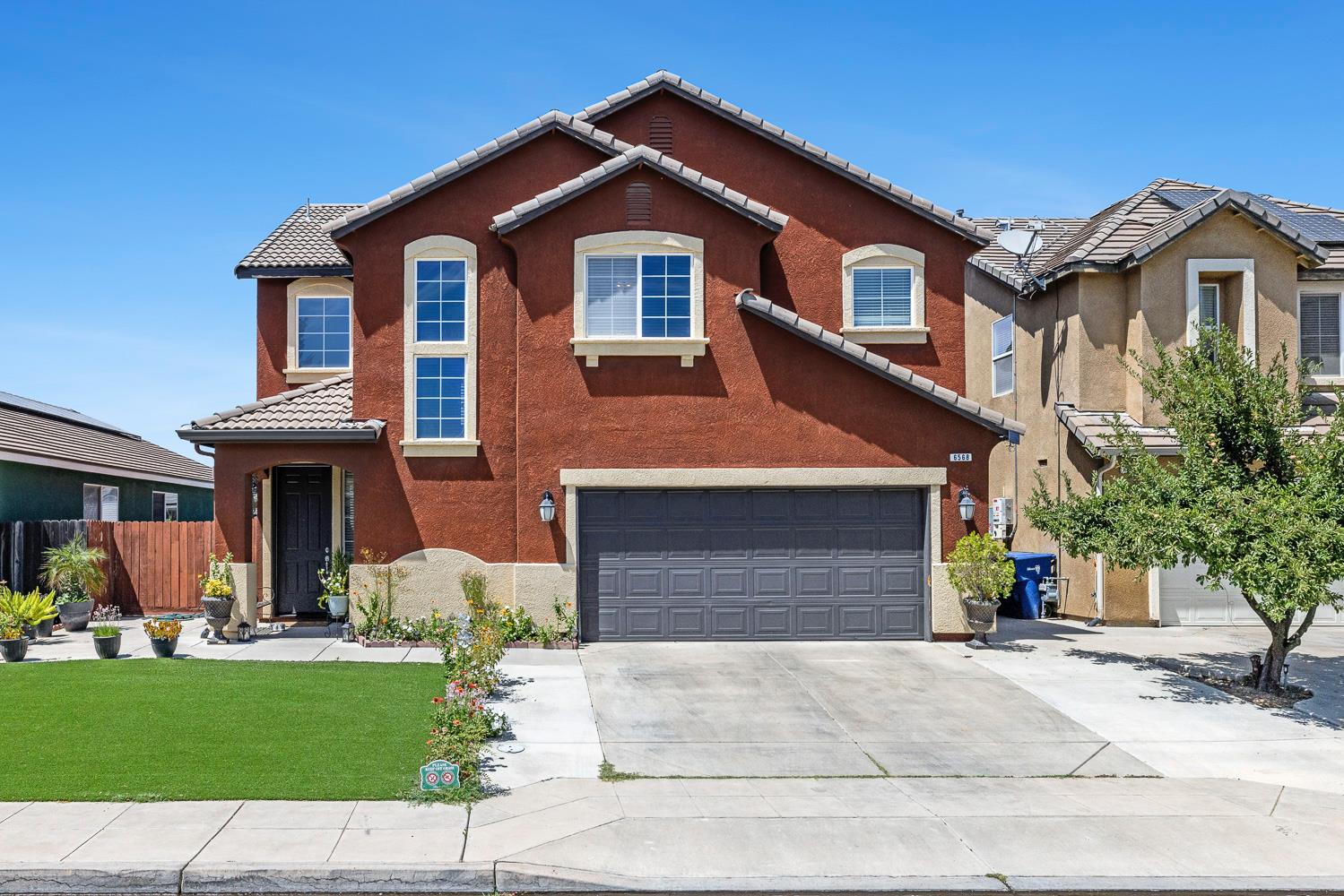 Featured listings