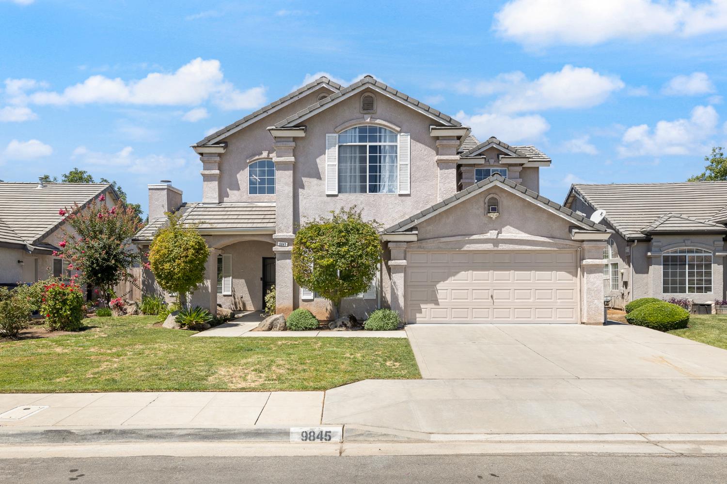 Featured listings