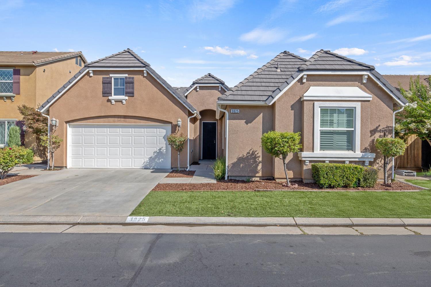 Featured listings
