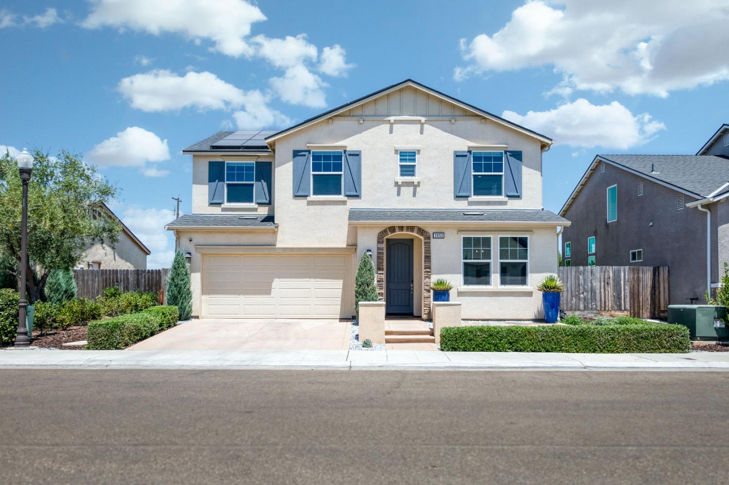 Featured listings