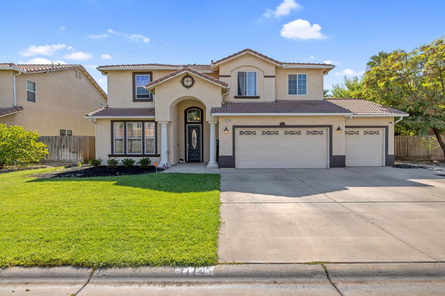 Featured listings
