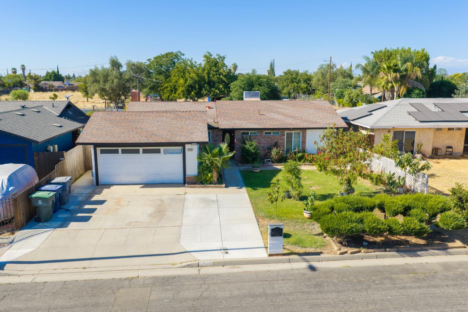 Property Photo 3