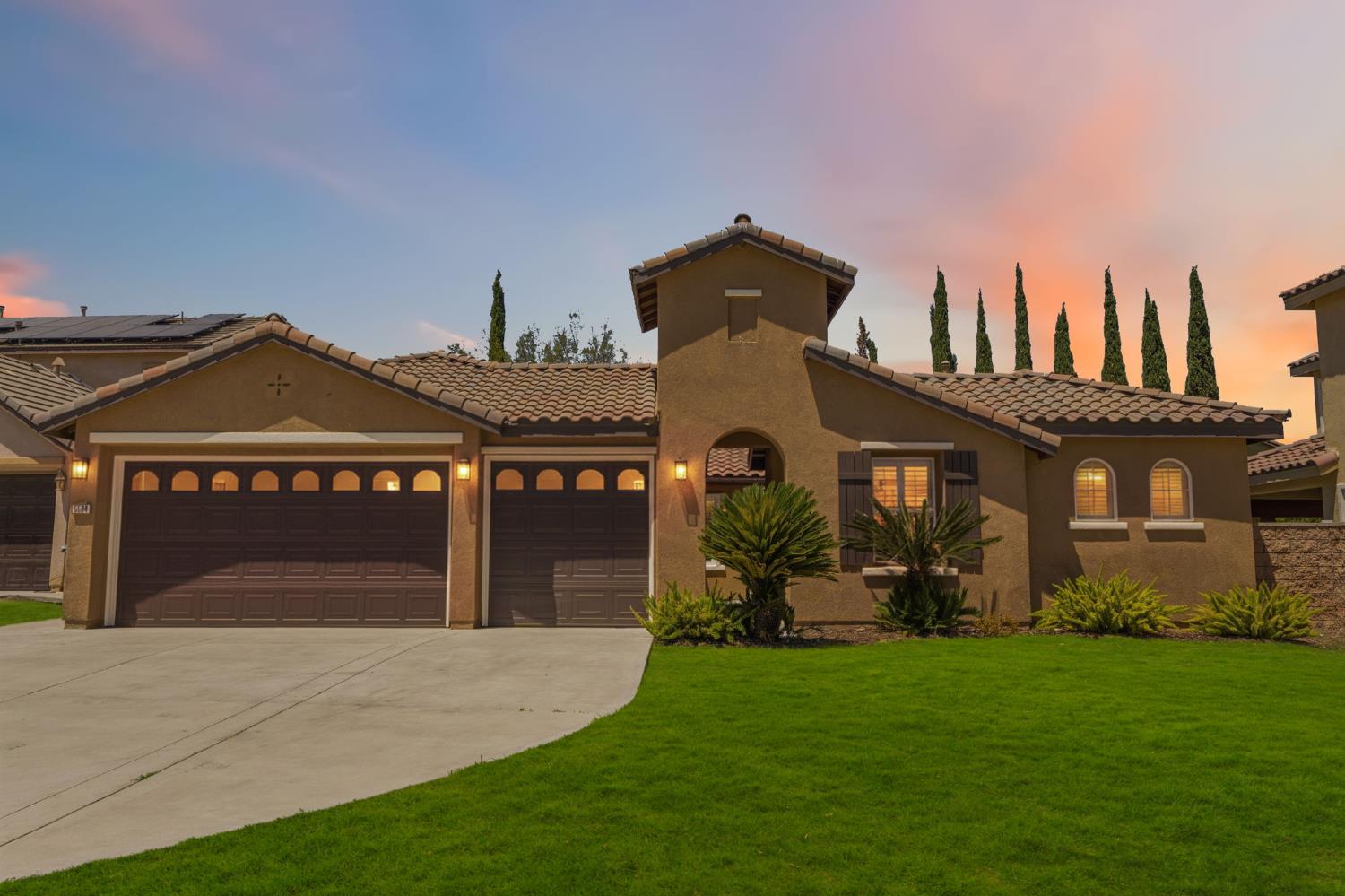 Featured listings