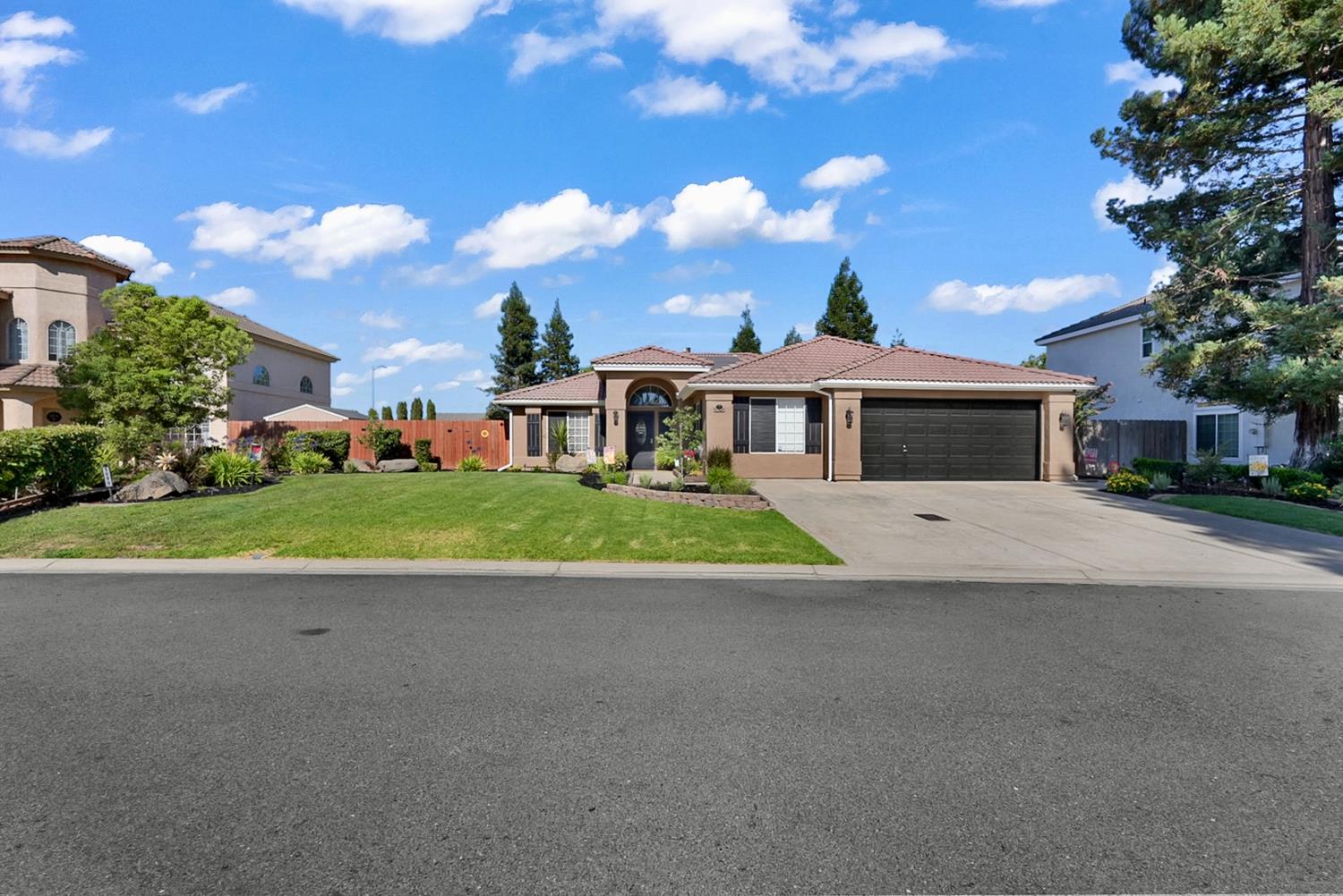 Featured listings