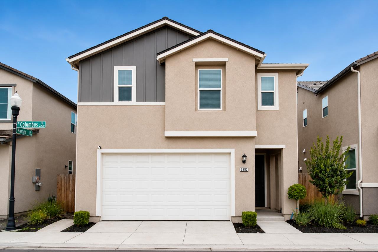 Featured listings