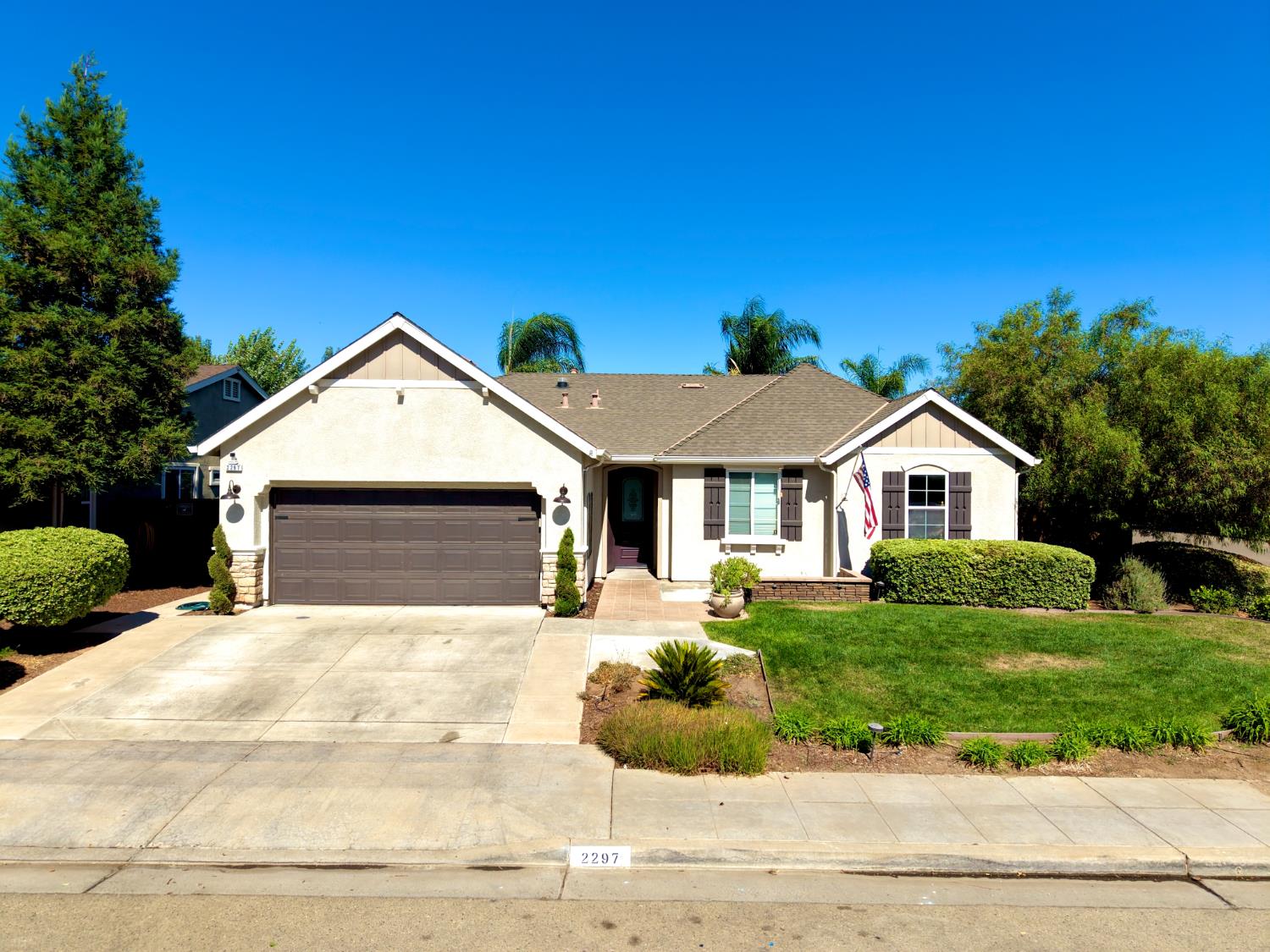 Featured listings