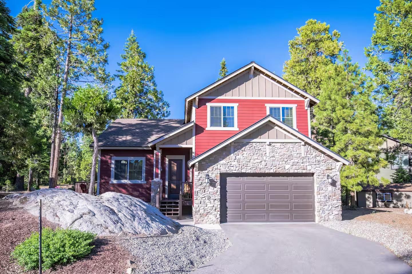 Featured listings