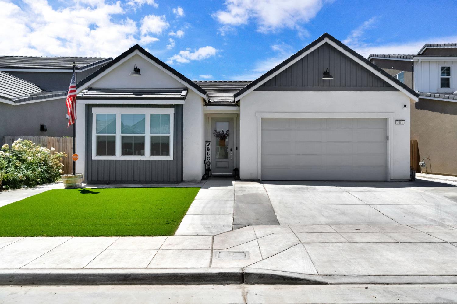 Featured listings
