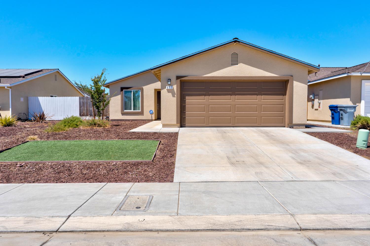 Featured listings