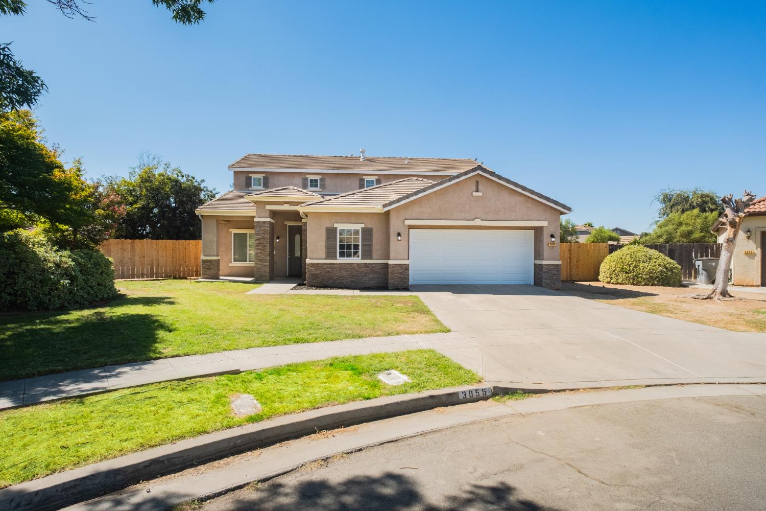 Featured listings