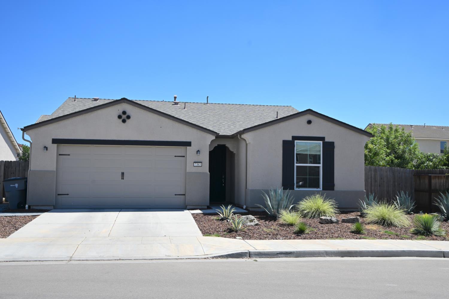 Featured listings