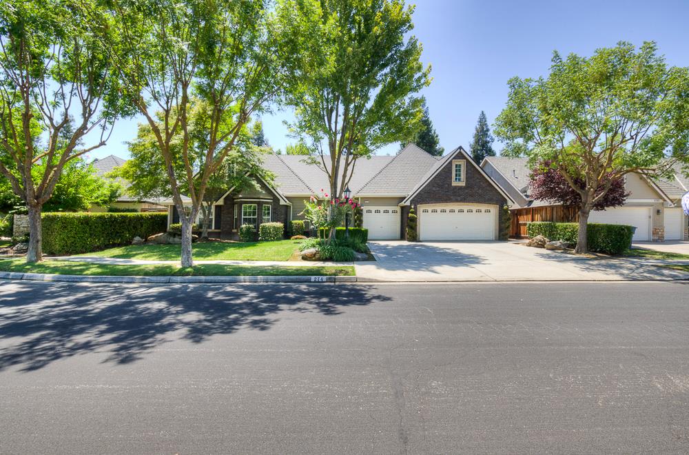 Featured listings
