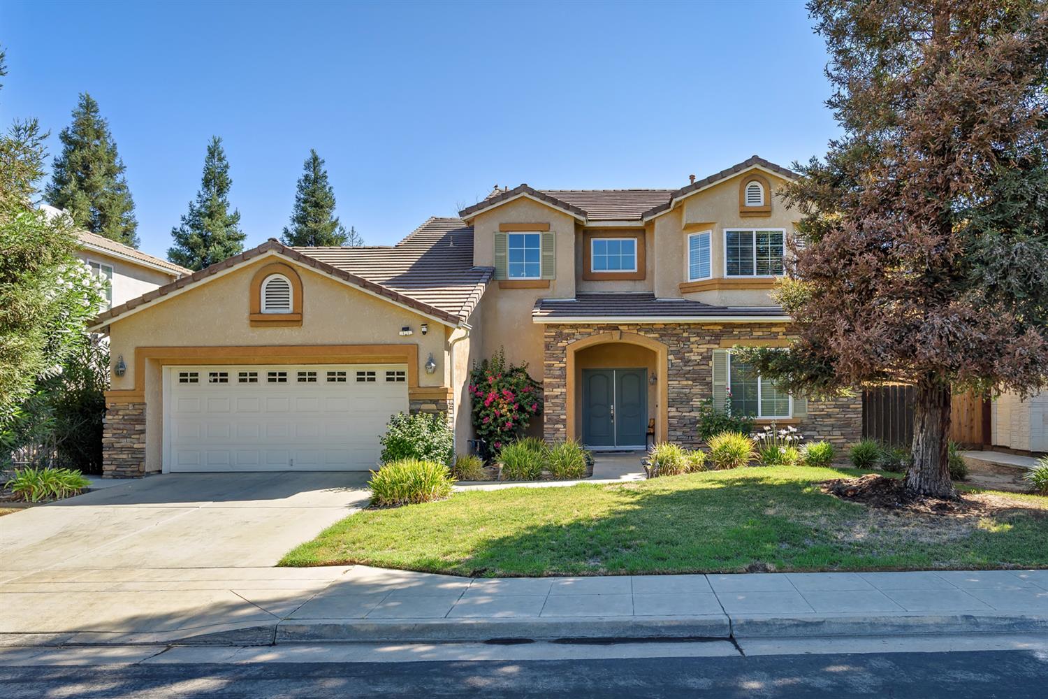 Featured listings