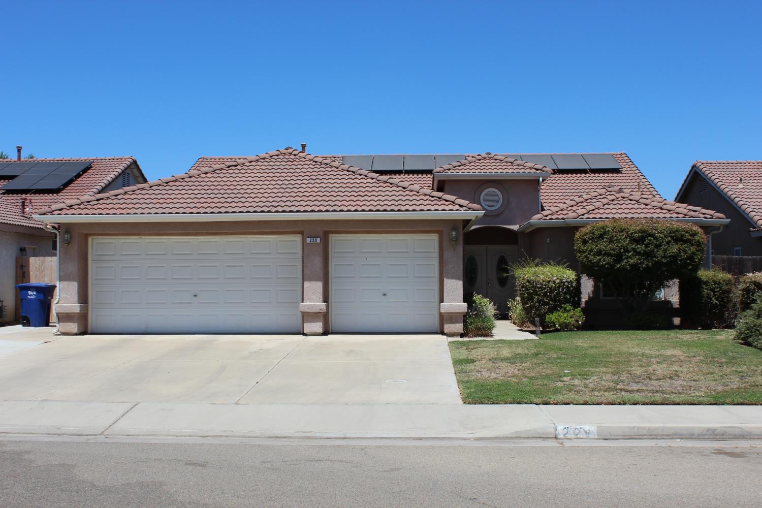 Featured listings