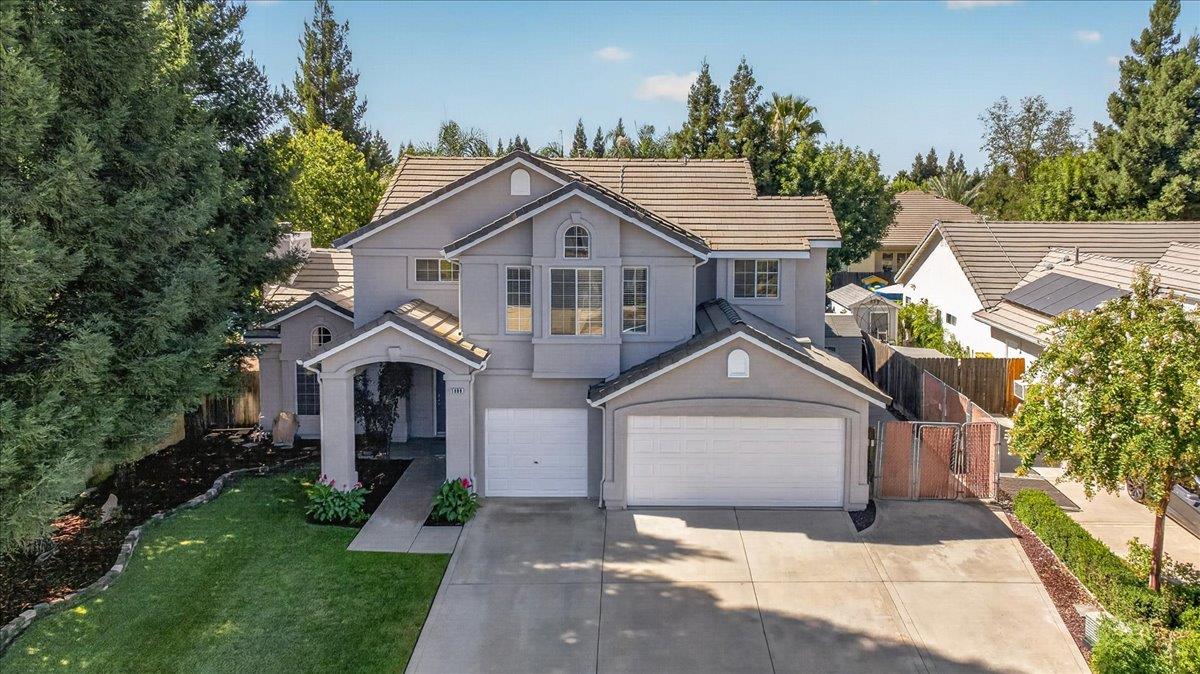Featured listings