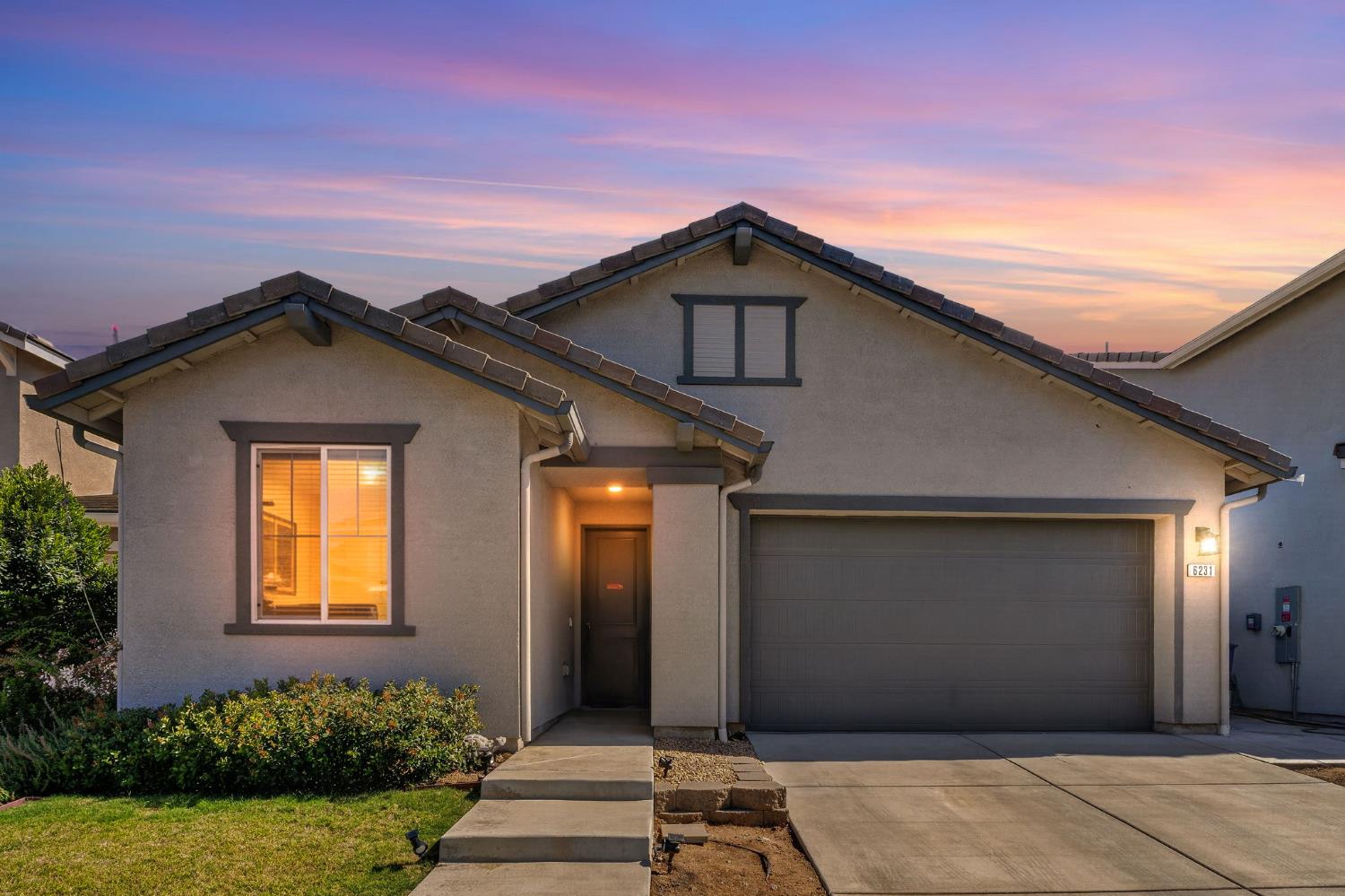 Featured listings