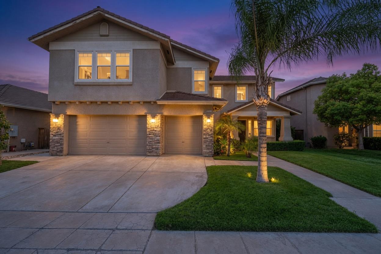Featured listings