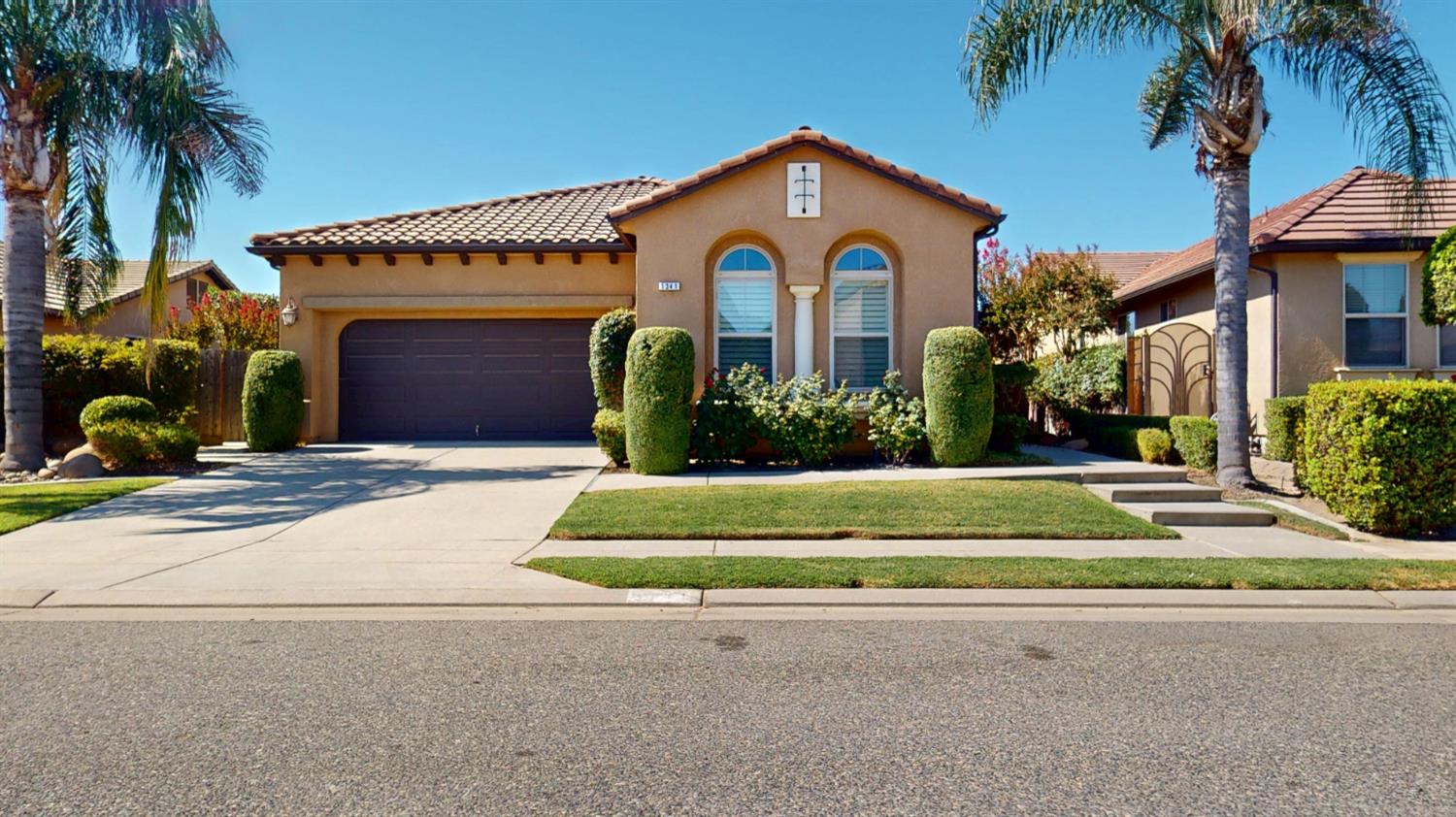 Featured listings
