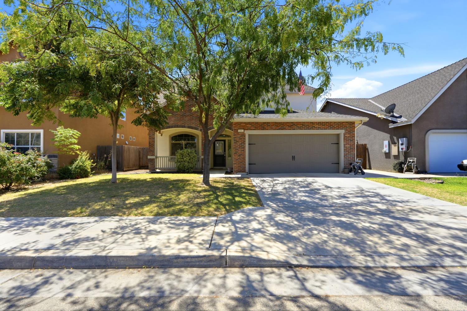 Featured listings