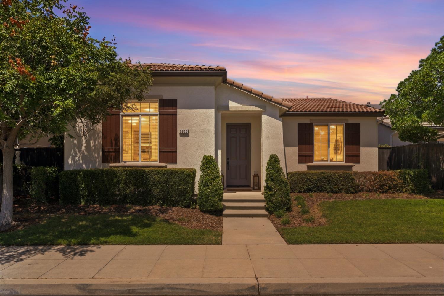 Featured listings