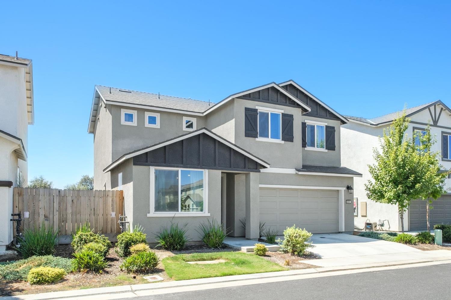 Featured listings