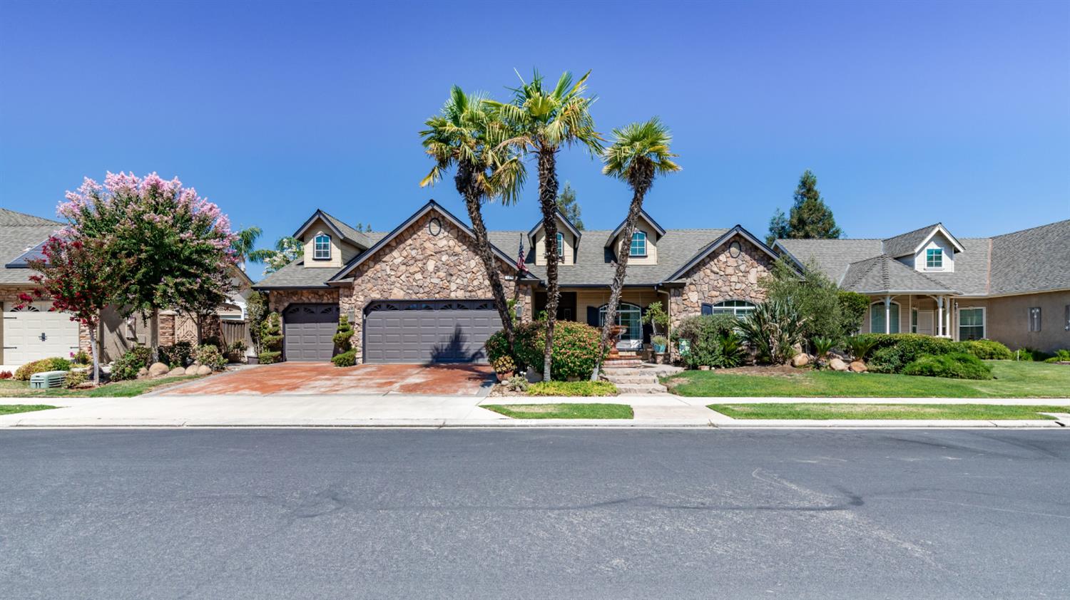 Featured listings
