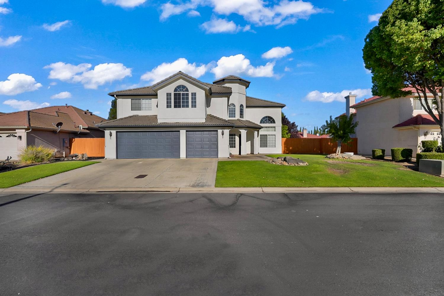 Featured listings