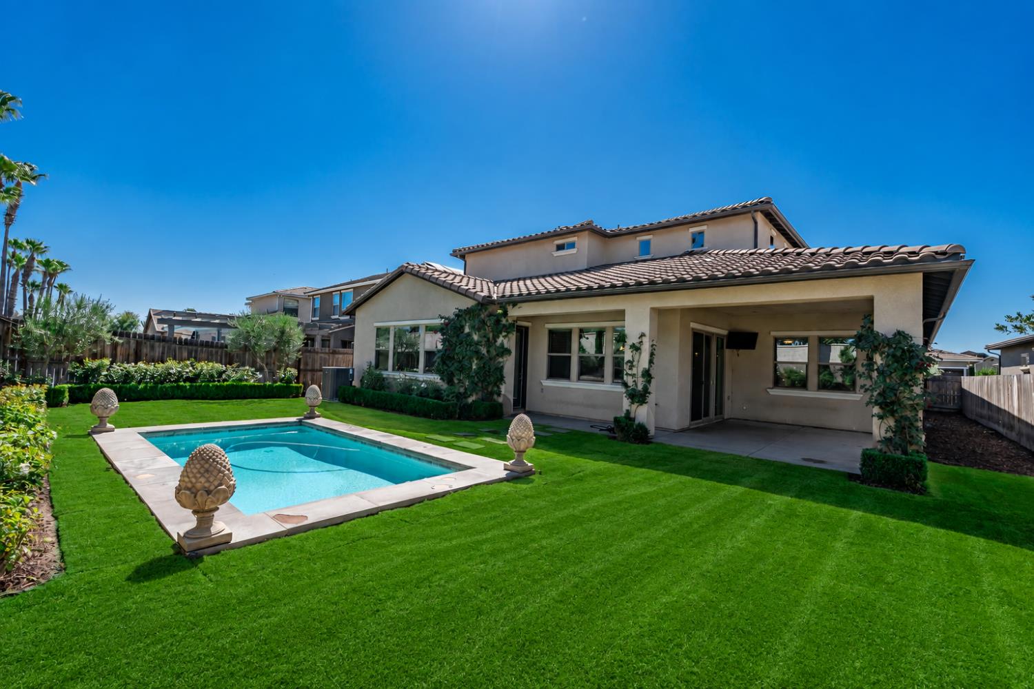 Featured listings