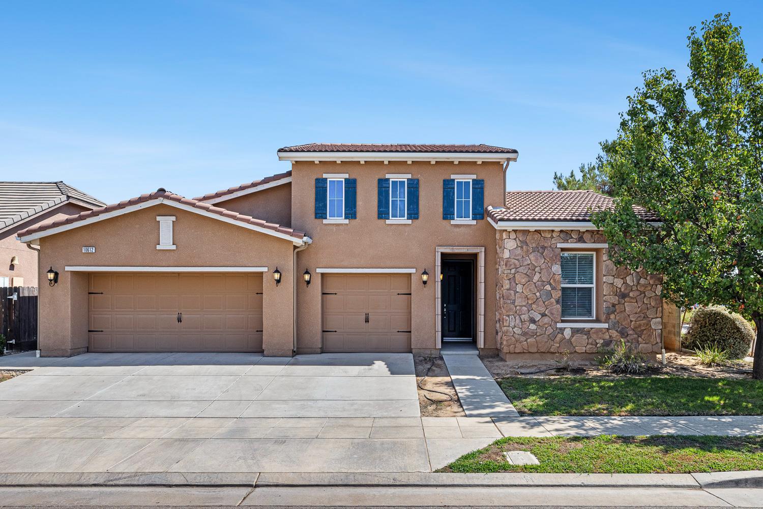 Featured listings