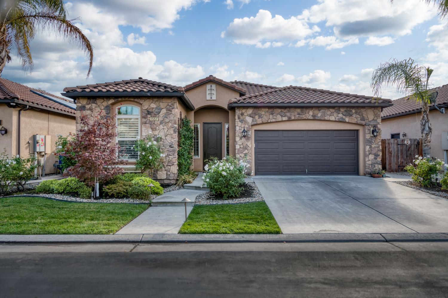Featured listings