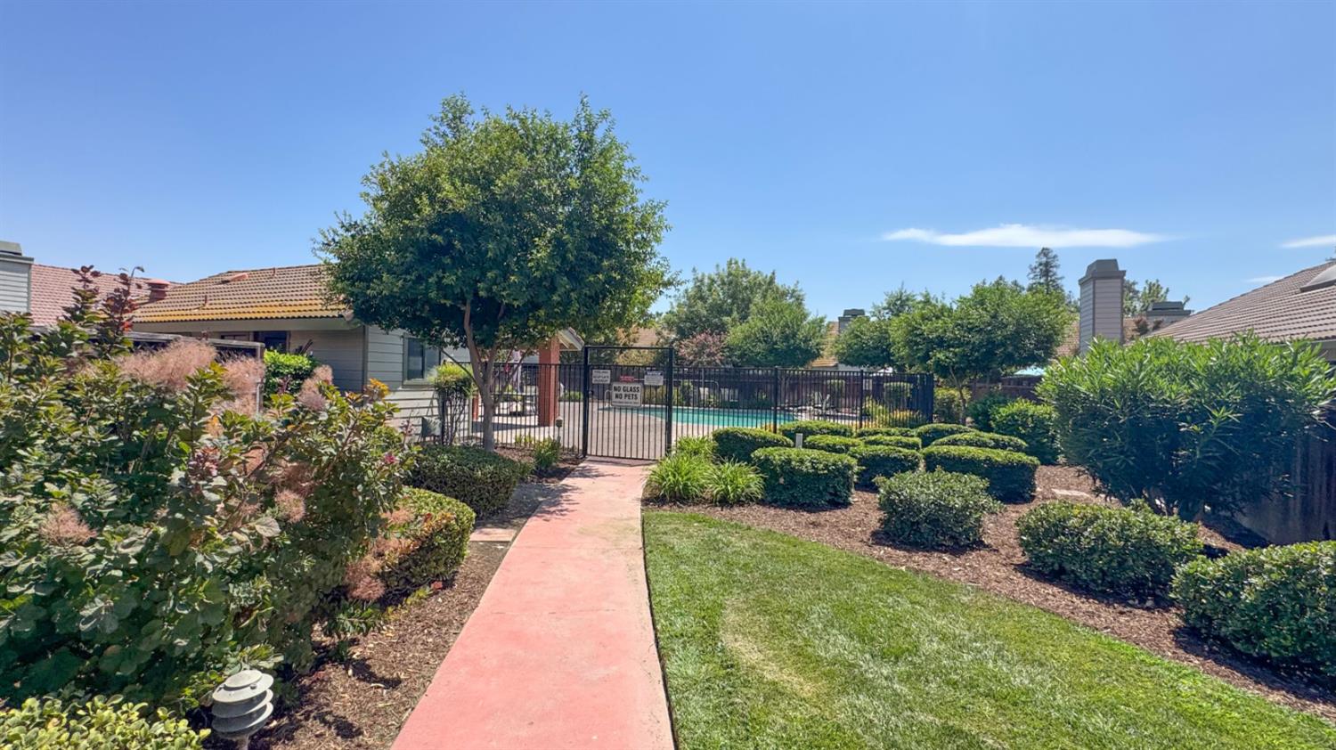 1229 W Bullard Avenue 130