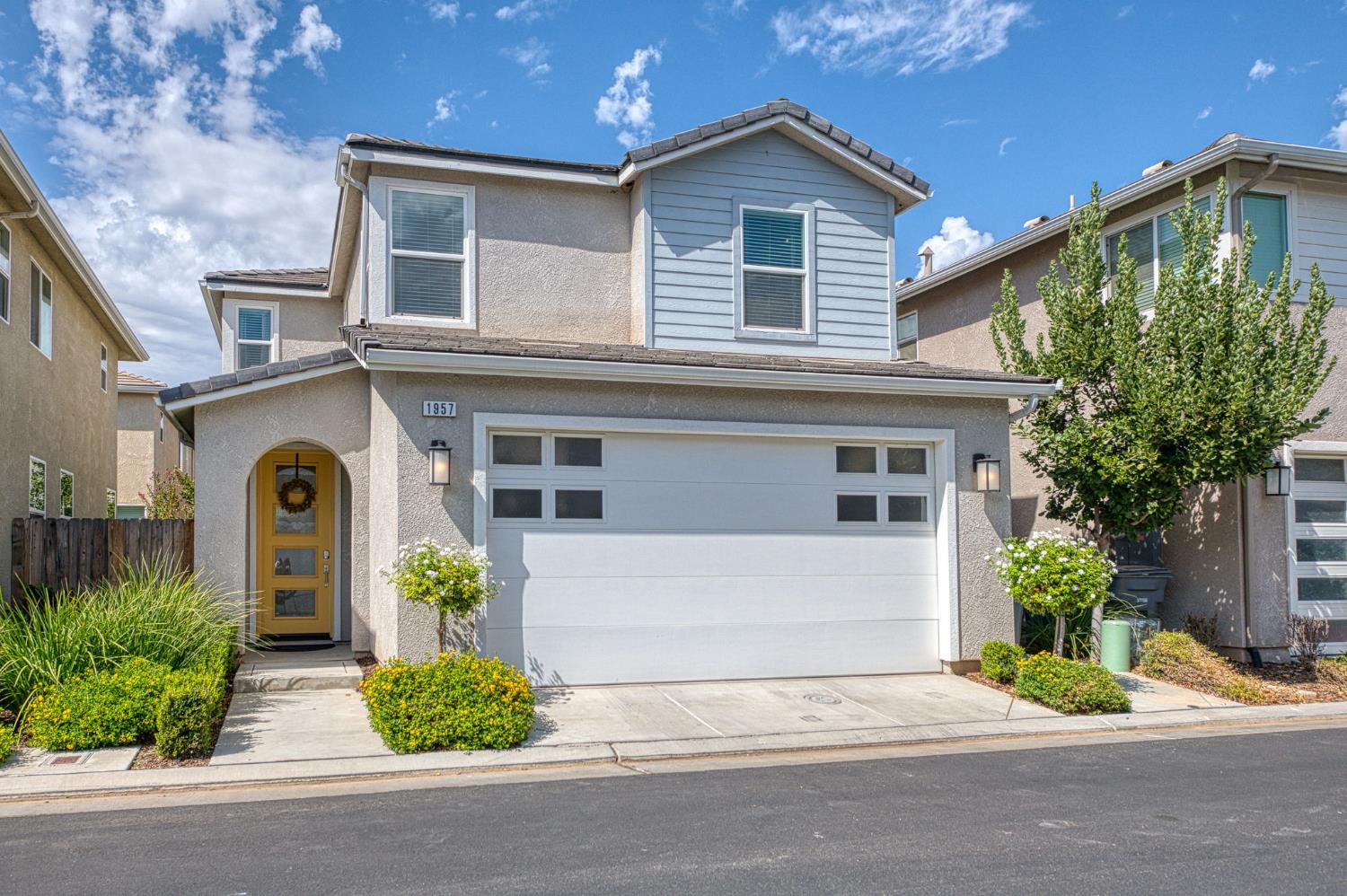 Featured listings
