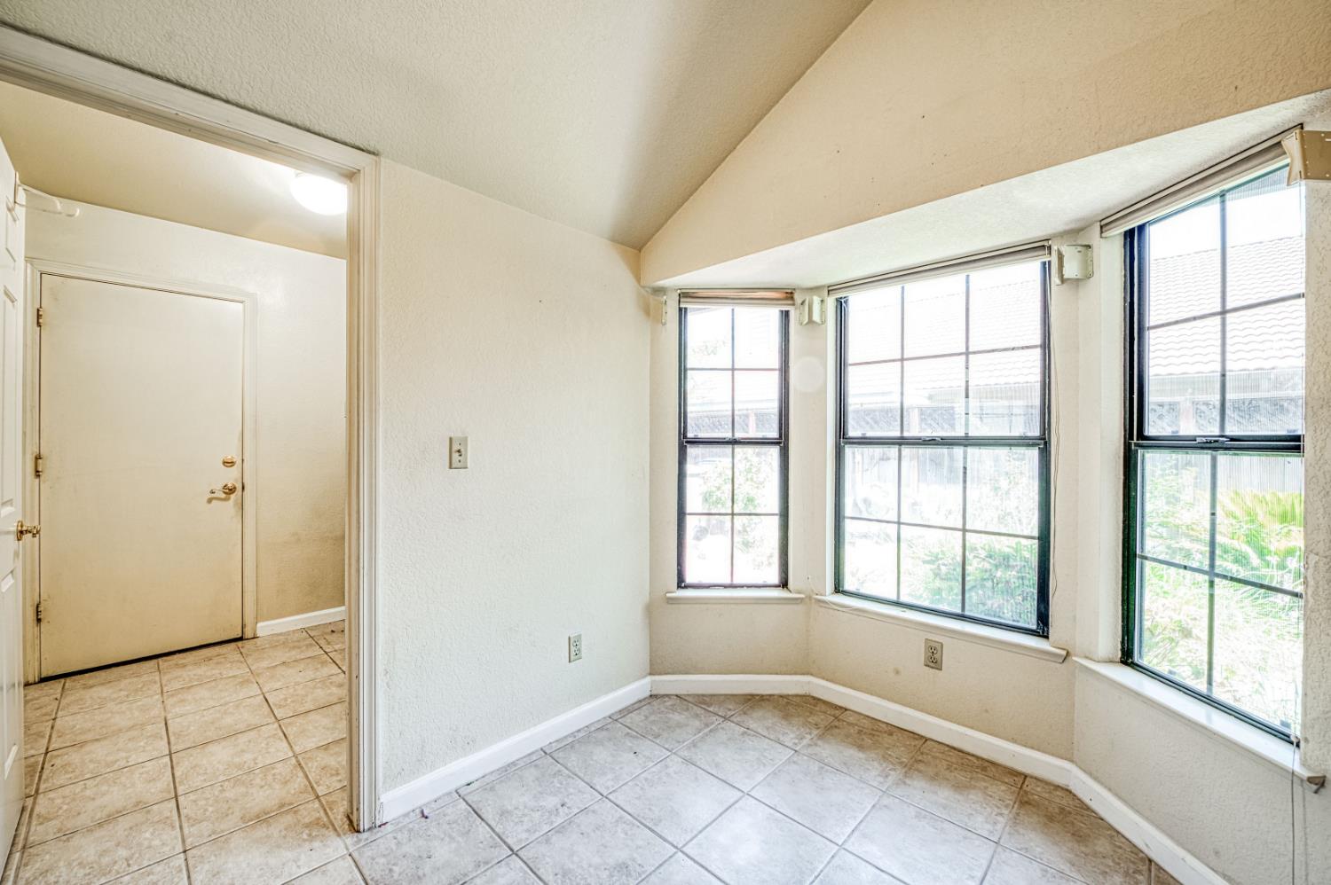 1229 W Bullard Avenue 130