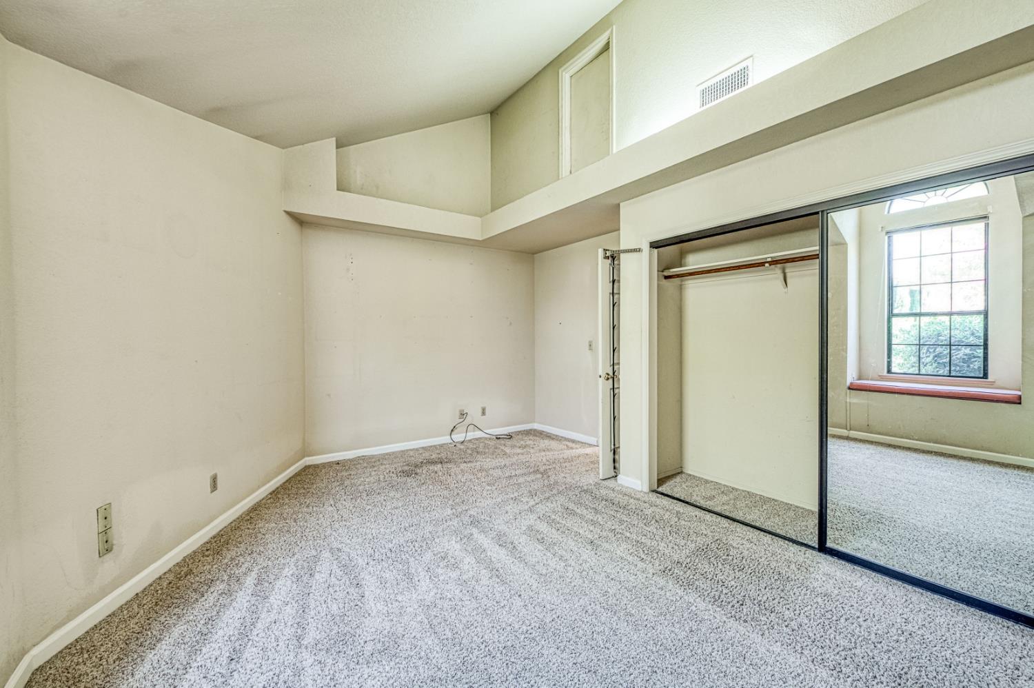 1229 W Bullard Avenue 130